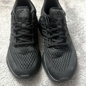 Black addias size 7